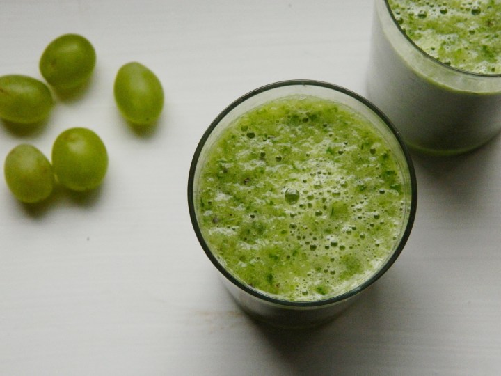 Žaliasis kokteilis su špinatais